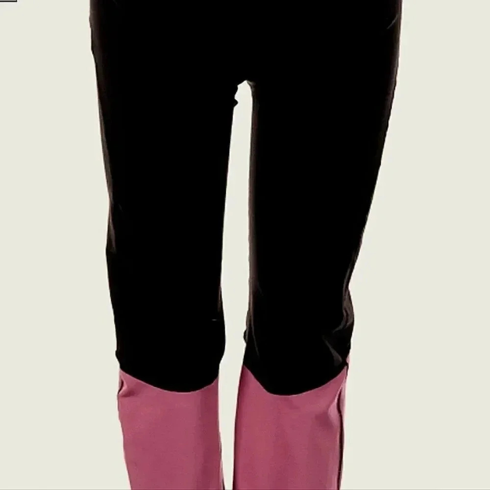 𝅺COZY Orange Lowrise Black and Purple Capri Leggings Size Small